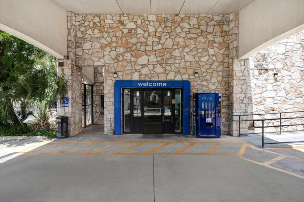 Studio6 San Antonio, TX - Northwest Medical Center photo4