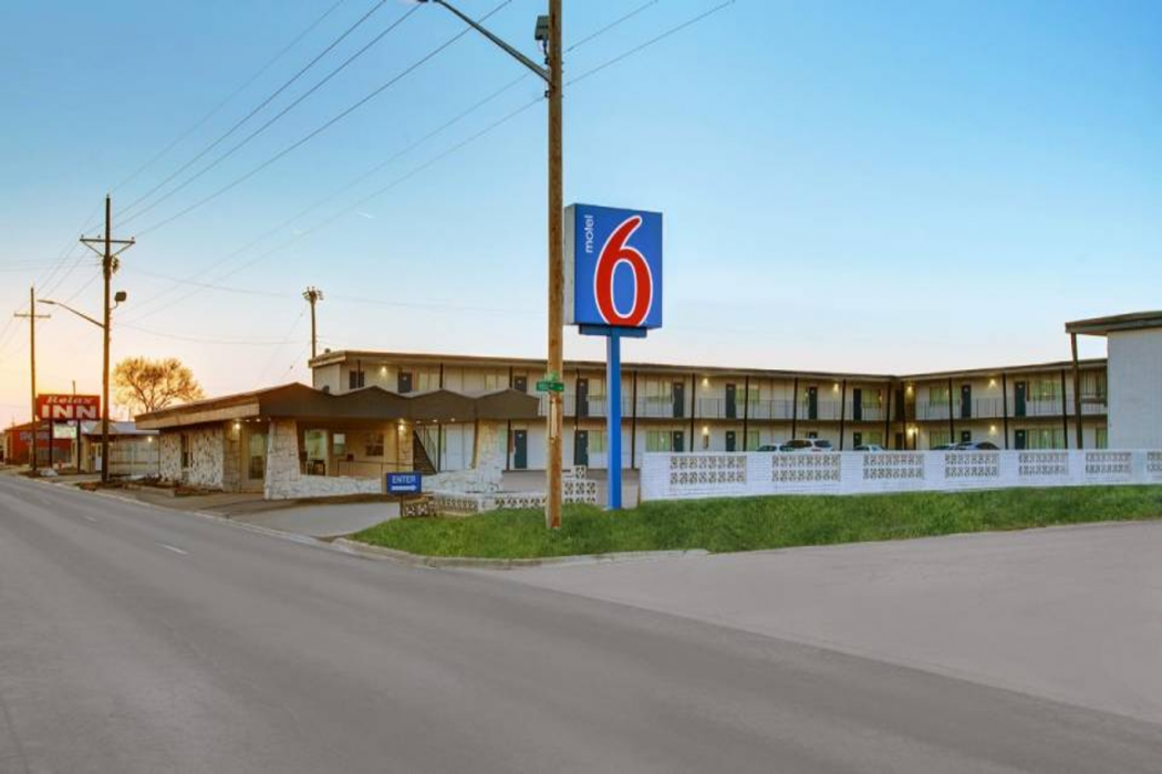 Motel6 Hereford, TX 1/36