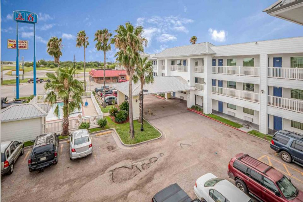 Studio6 Corpus Christi, TX - North image