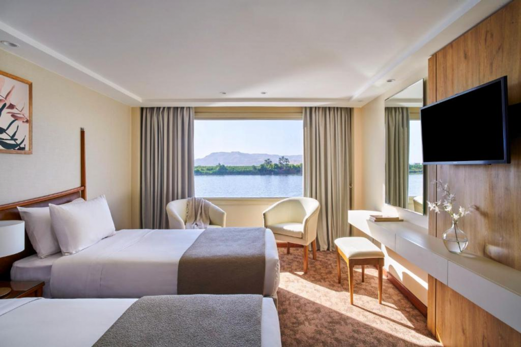 Mövenpick MS The Royal Lotus Nile Cruise 8/43