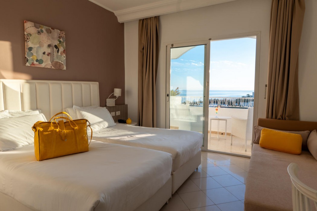 Golden Tulip Hammamet President 12/48