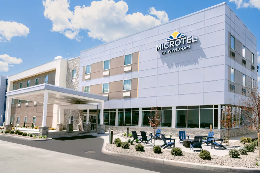 Microtel Inn & Suites by Wyndham Newark NY 1/27