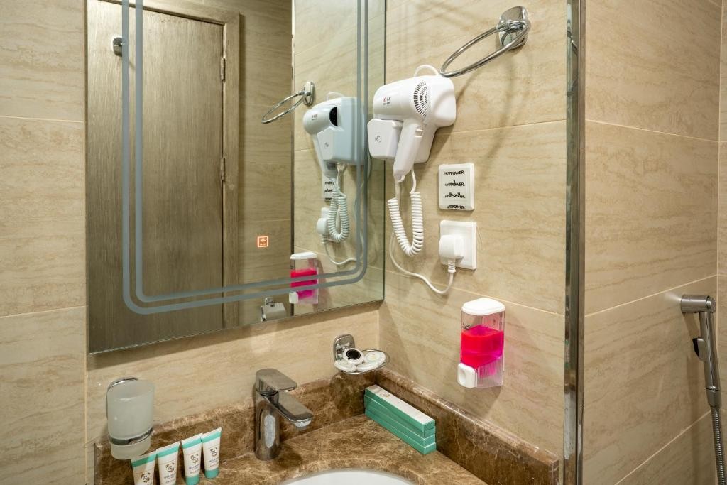 Qortuba 2 Hotel Al Azizia 15/20
