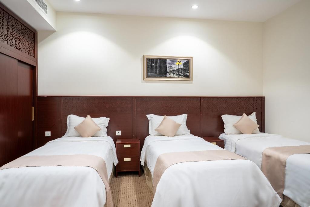 Qortuba Hotel Al Azizia 15/17
