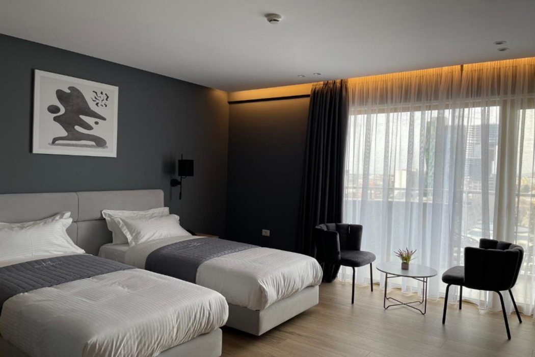 Mulaj Hotel Tirana 13/63