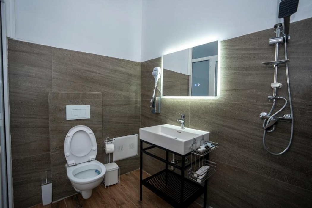 Room at Gjuhadoli Hotel, SHKODER