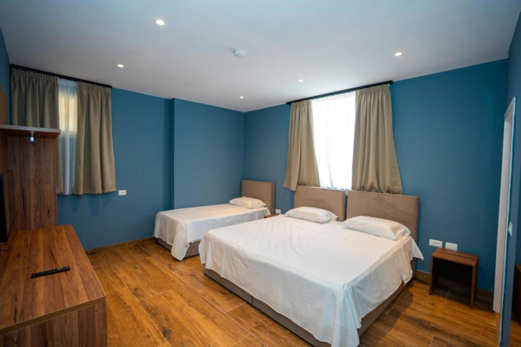 Gjuhadoli Hotel 8/11