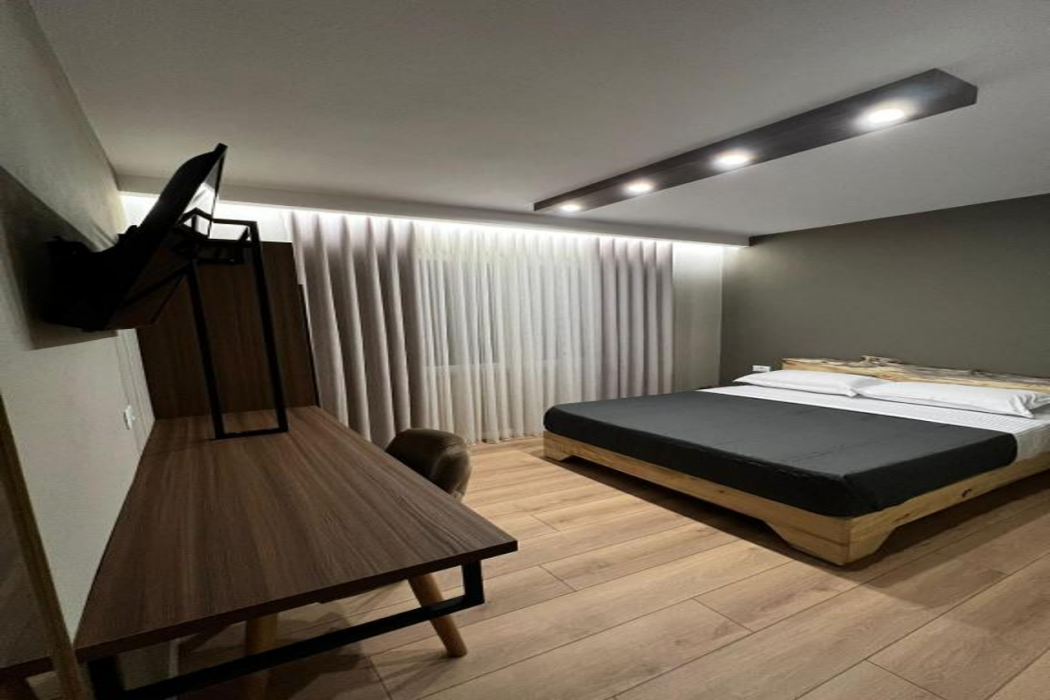 Ikona Hotel Shkoder 8/43