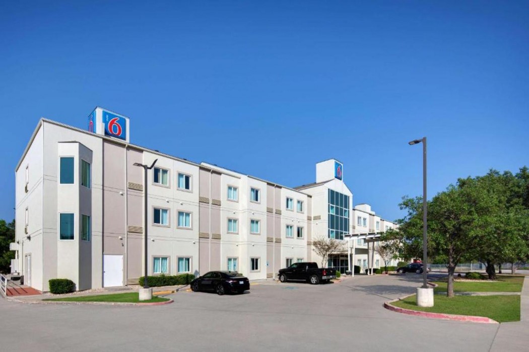 Motel6 San Antonio Tx Airport in SAN ANTONIO - TX