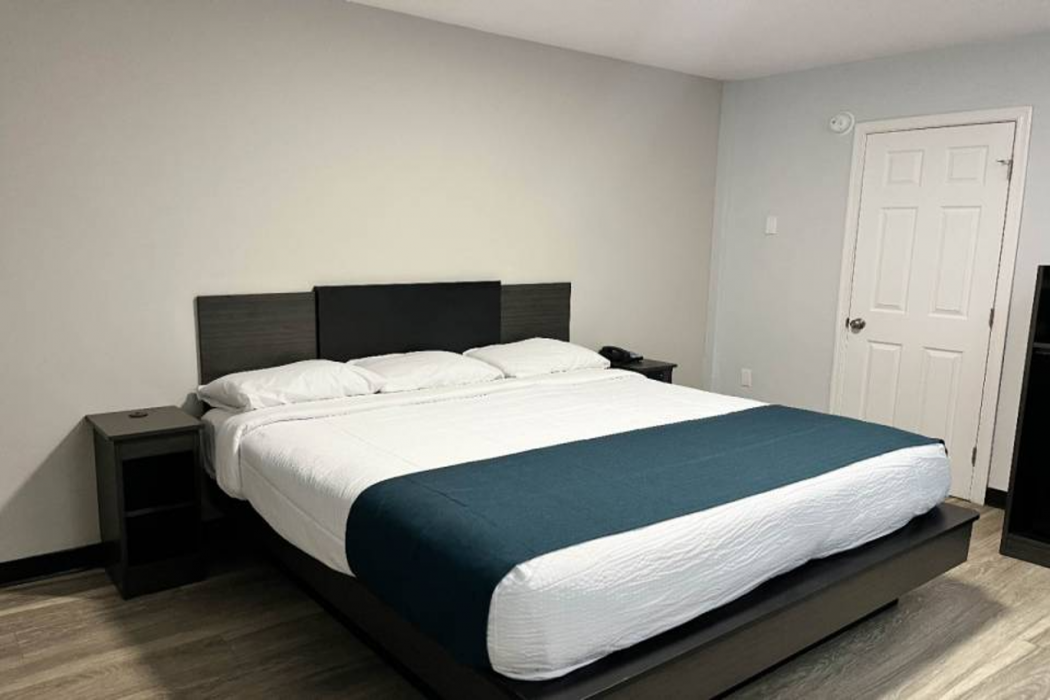 Room at Motel6 Williamstown, NJ - Black Horse Pike, WILLIAMSTOWN - NJ