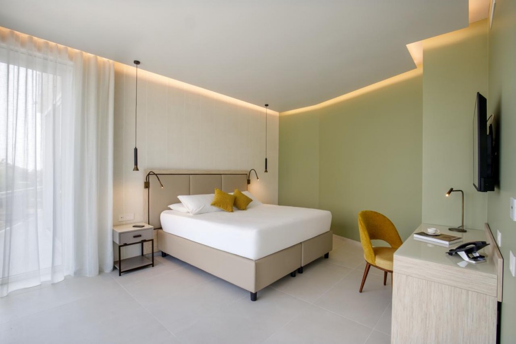 Ambasciatori Suite Hotel 58/110