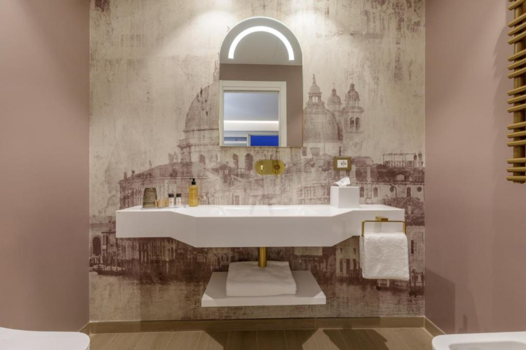 Ambasciatori Suite Hotel 80/110