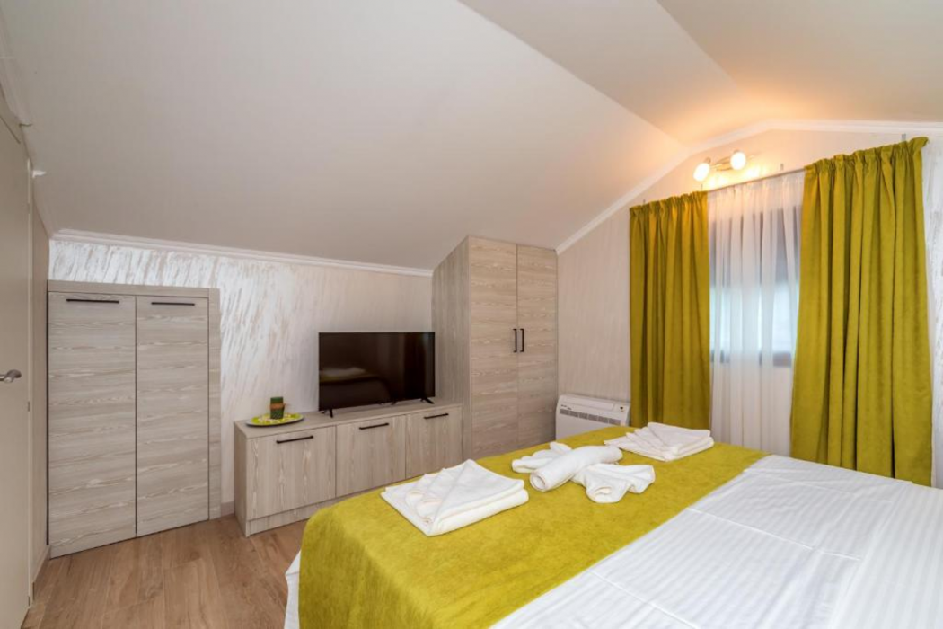 Luxury apartments Queen 6/47