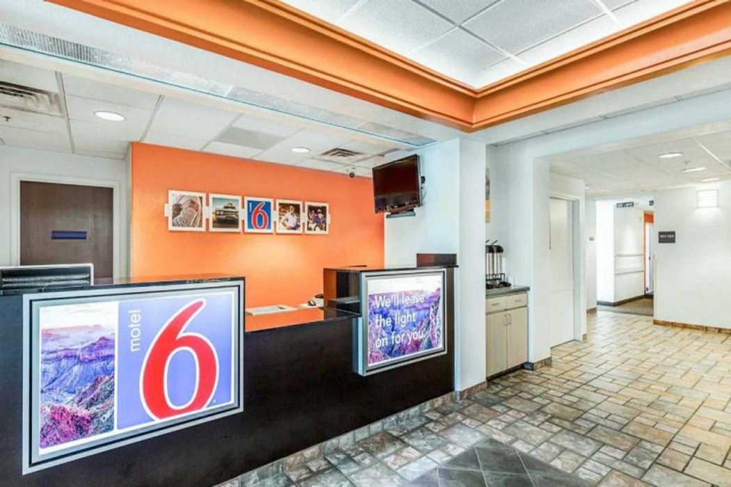 Motel6 Beatty, NV - Death Valley 7/32