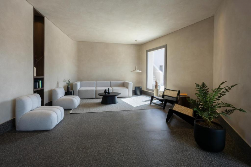 Enarma Suites & Spa 24/65
