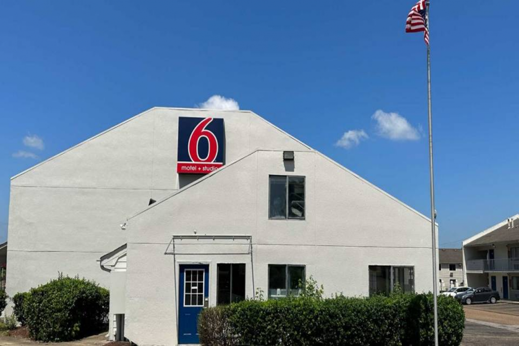 Studio6 Millington, TN image