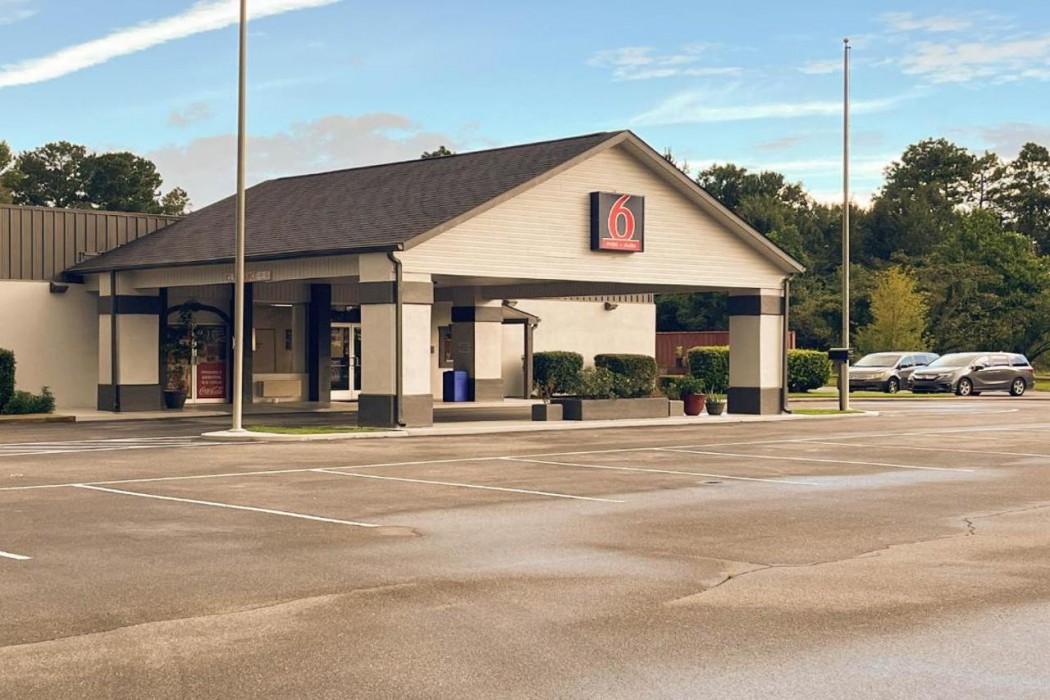 Studio6 Bay Minette, AL image