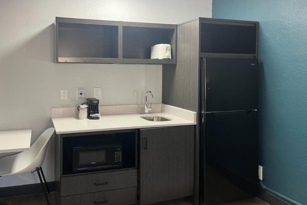 Studio 6 Extended Stay - Huntsville, AL University Drive 9/10
