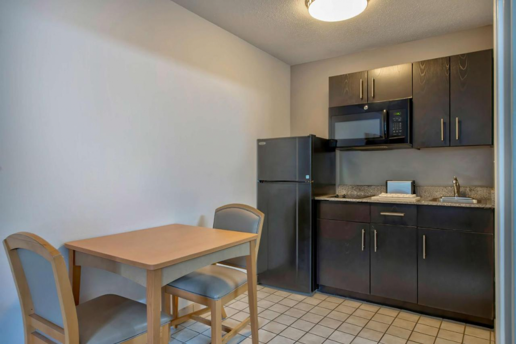 Studio 6 Extended Stay - Pascagoula, MS 22/42