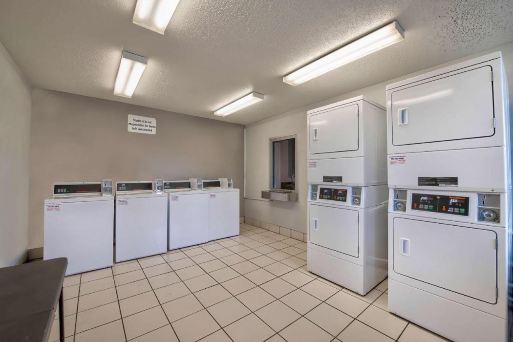 Studio 6 Extended Stay - Pascagoula, MS 30/42