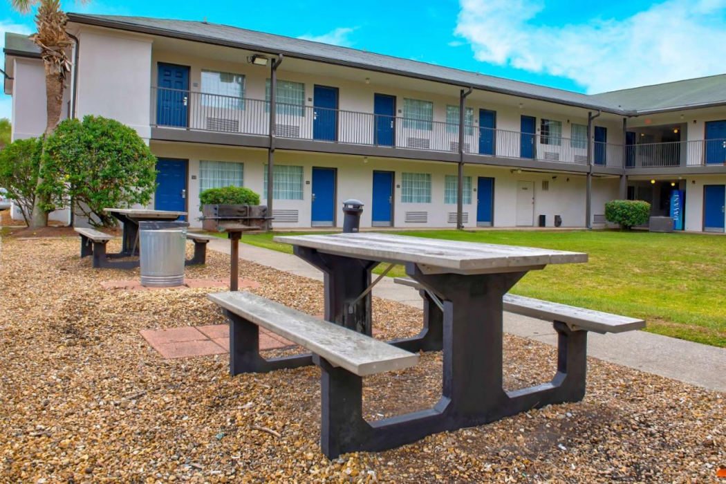 Studio 6 Extended Stay - Pascagoula, MS 29/42