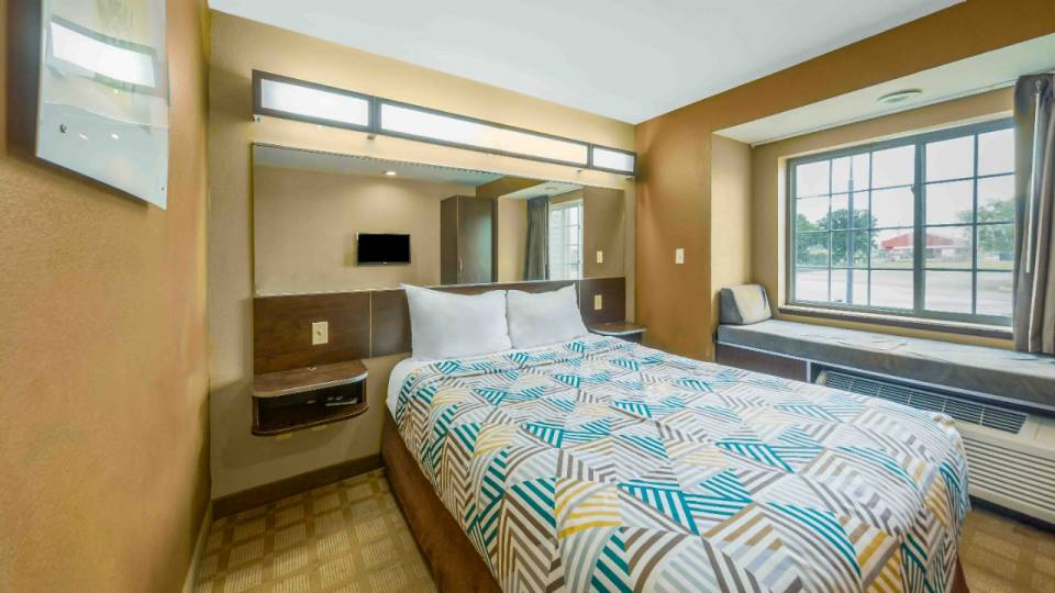 Room at Studio6 Suites Breaux Bridge, LA, BREAUX BRIDGE - LA