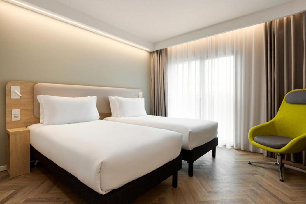 Holiday Inn Express Evora 12/20