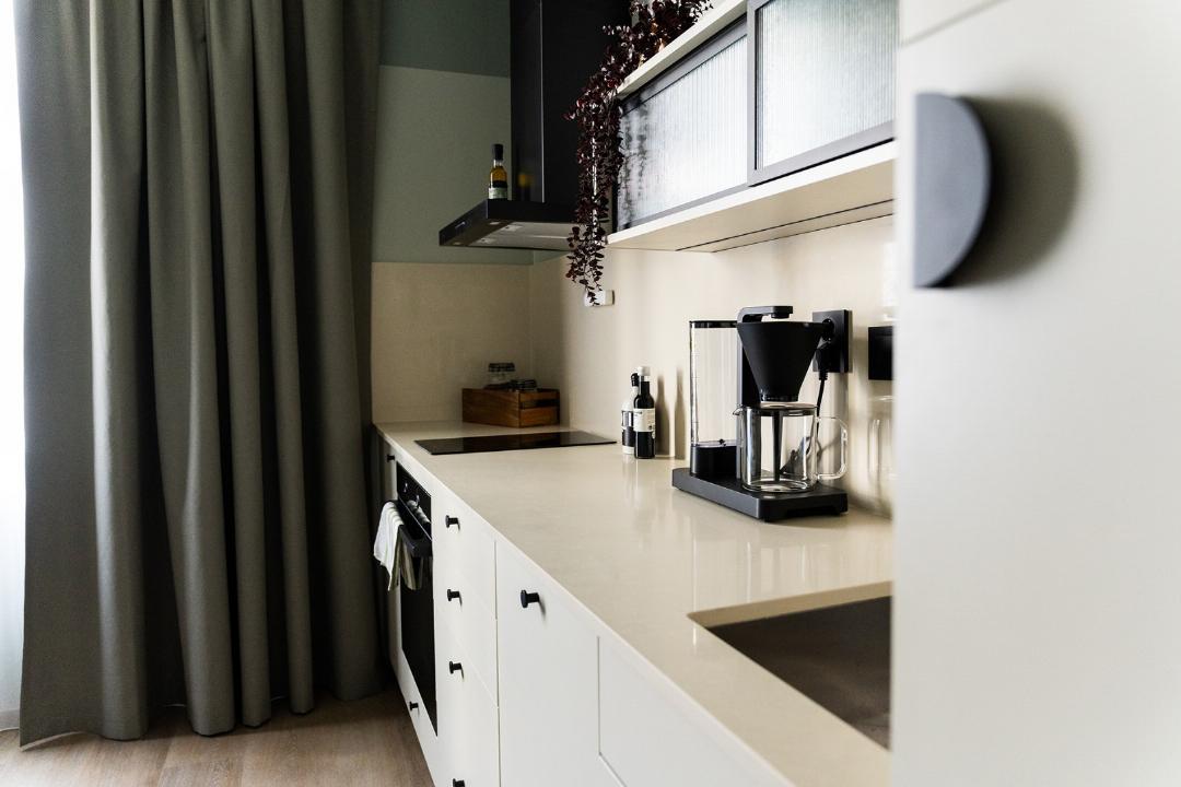 Altona Studio، Vander Altona 16/48