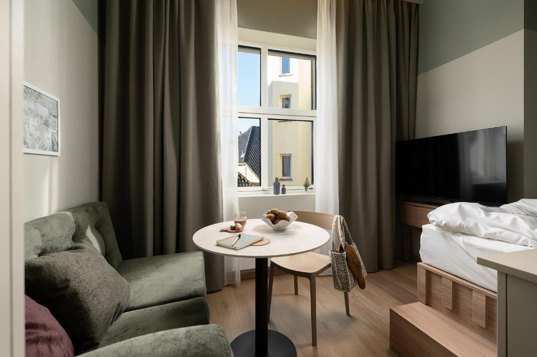 Altona Studio، Vander Altona 34/48
