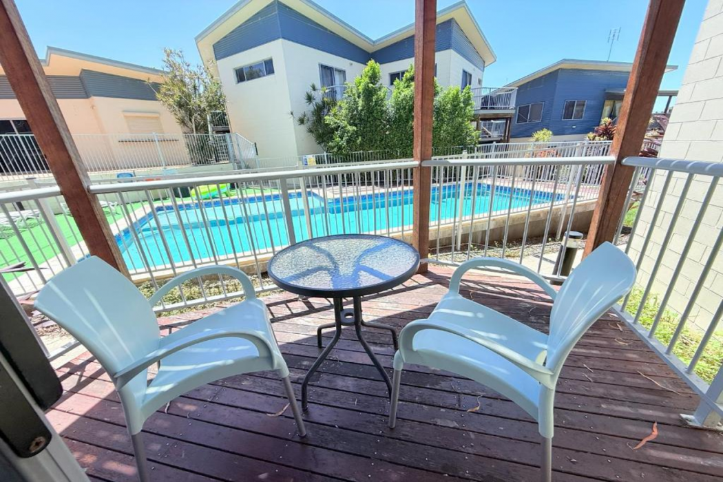 Emu Park Beach Resort 25/63