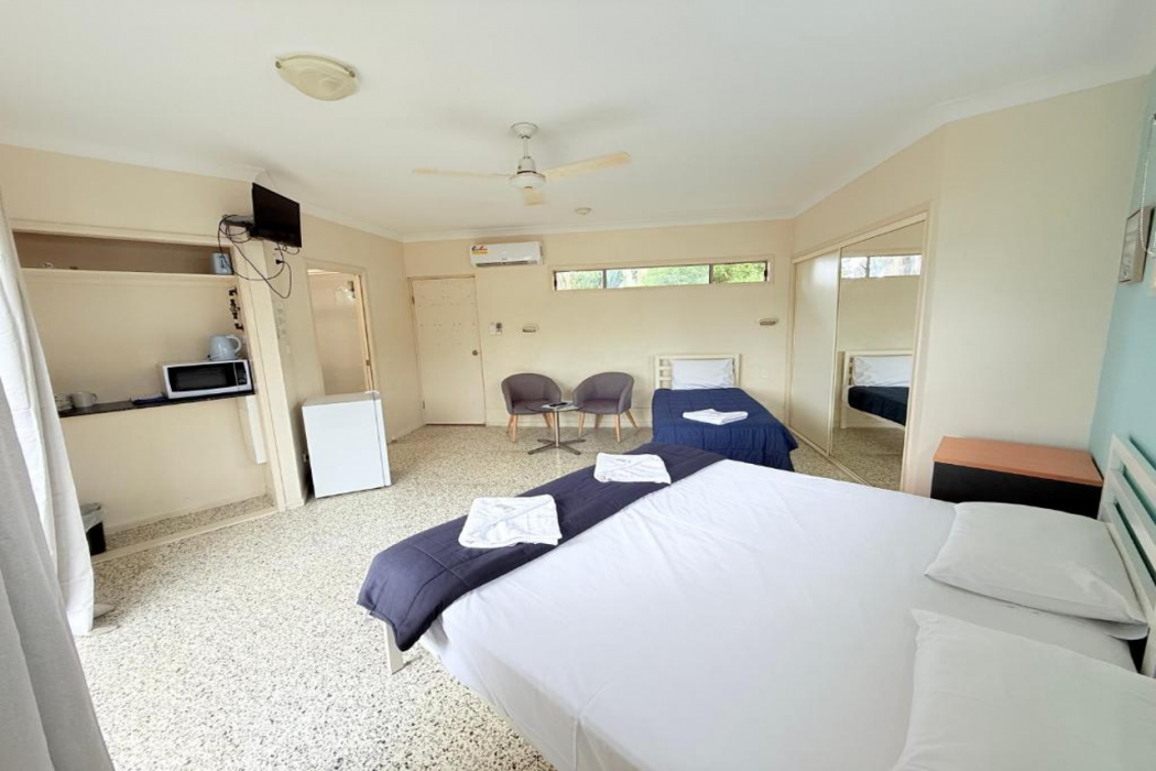 Emu Park Beach Resort 3/63