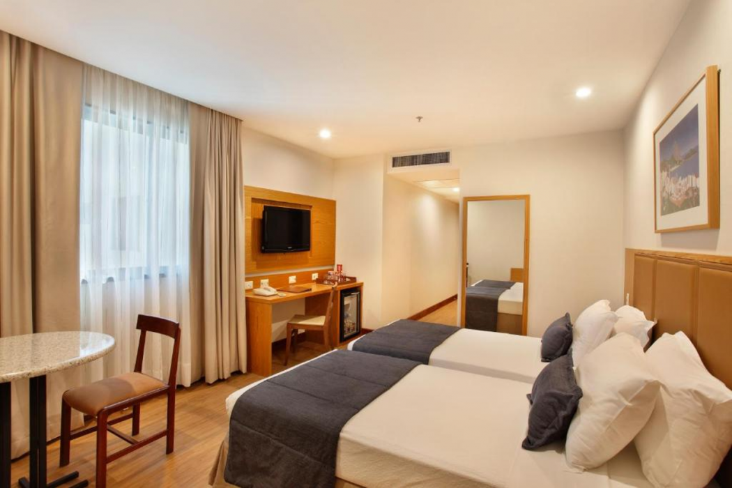 Windsor Excelsior Copacabana 11/67