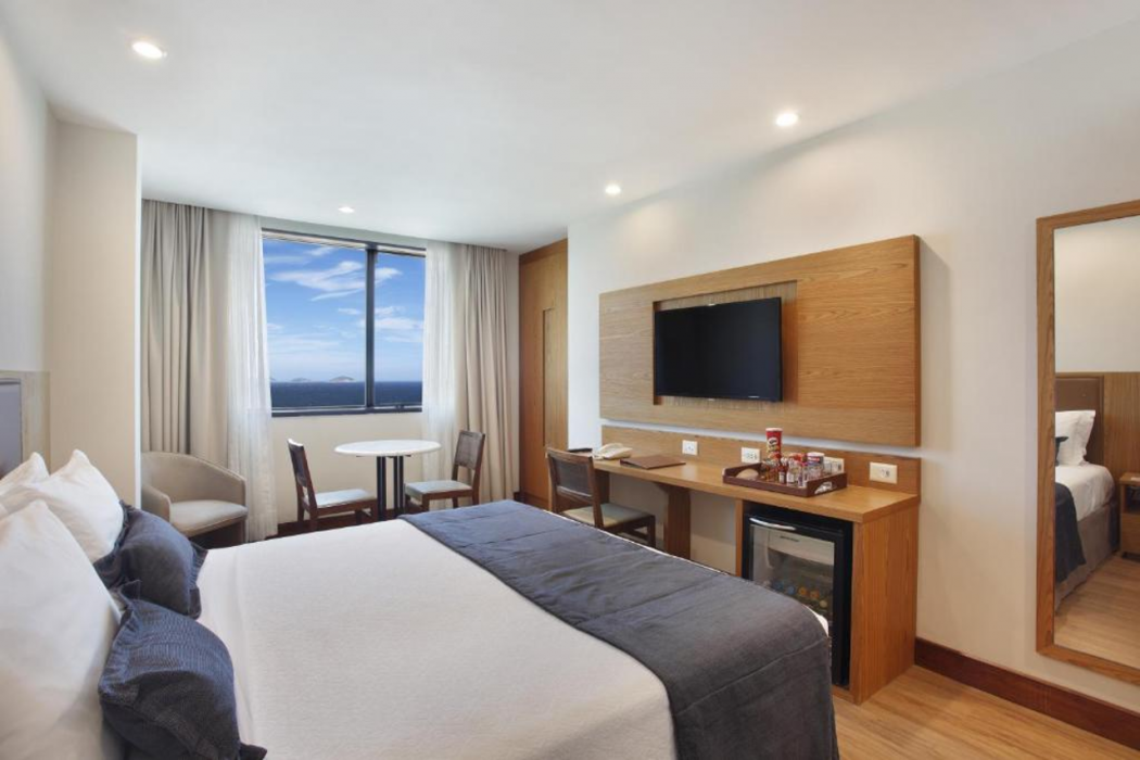Windsor Excelsior Copacabana 10/67