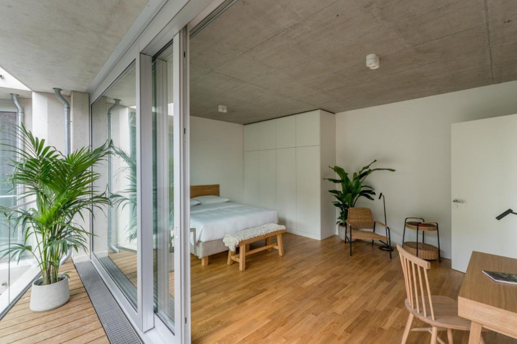 Carlotta Apartments 17/47