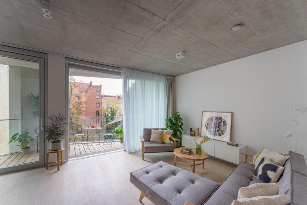 Carlotta Apartments 13/47