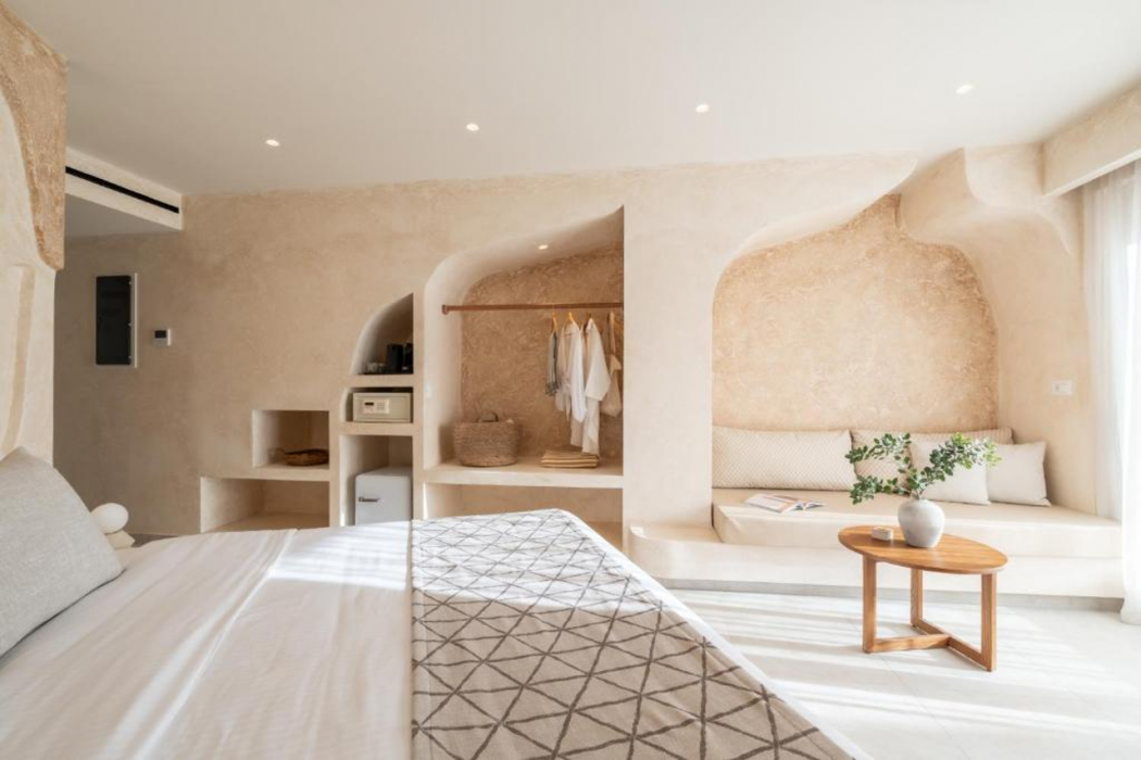 Heyday Luxury Suites 12/66