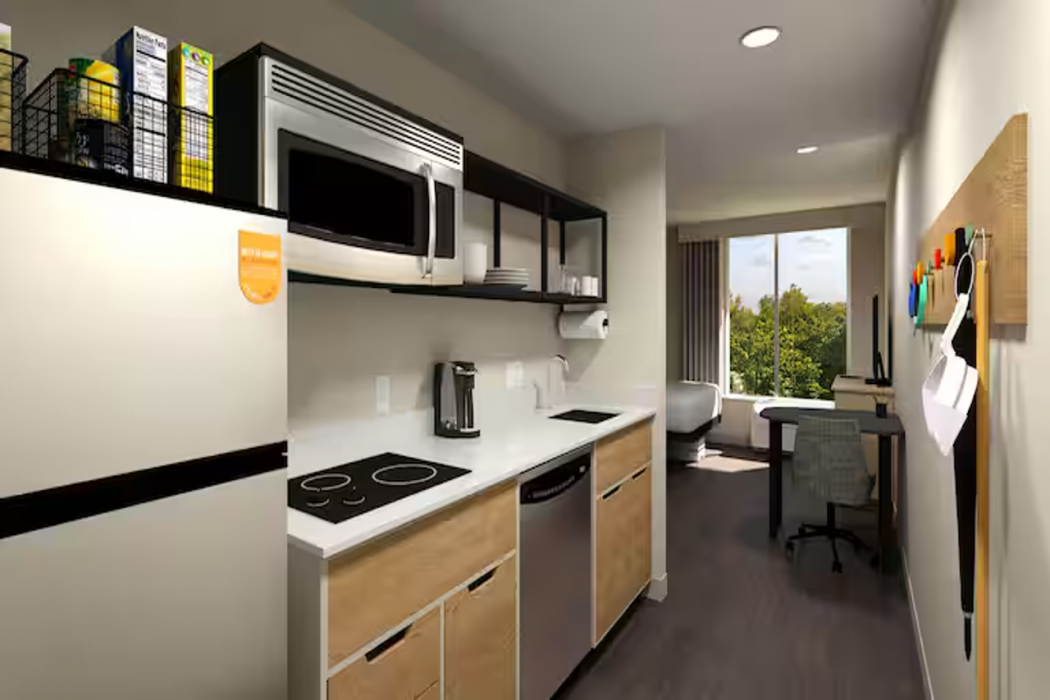 LivSmart Studios by Hilton Kokomo 15/35