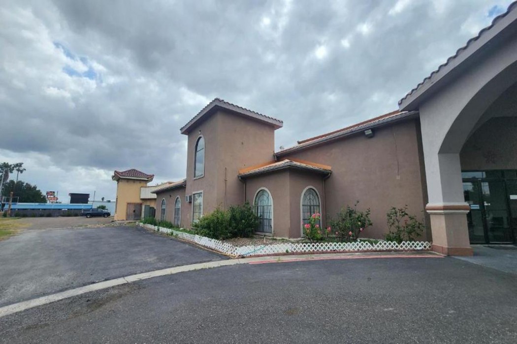 Lone Star Inn & Suites Harlingen TX 2/60