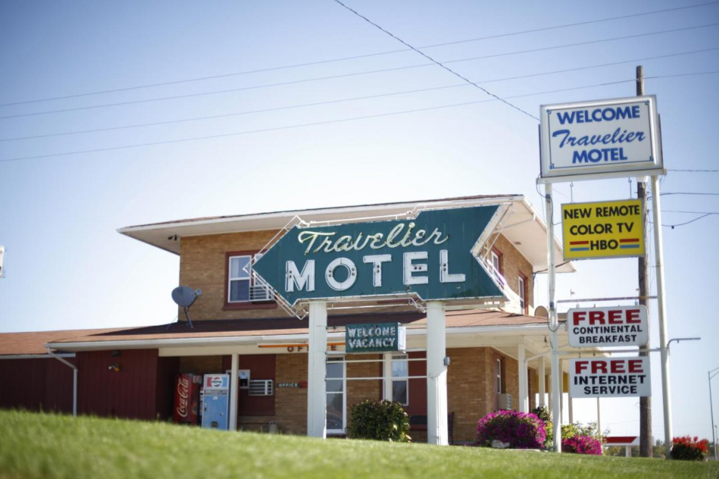 Travelier Motel 1/58