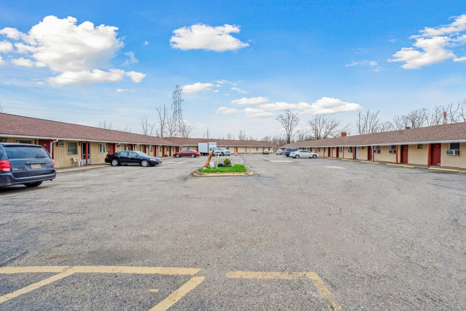 Flint Motel by OYO MI Near I-475 19/70