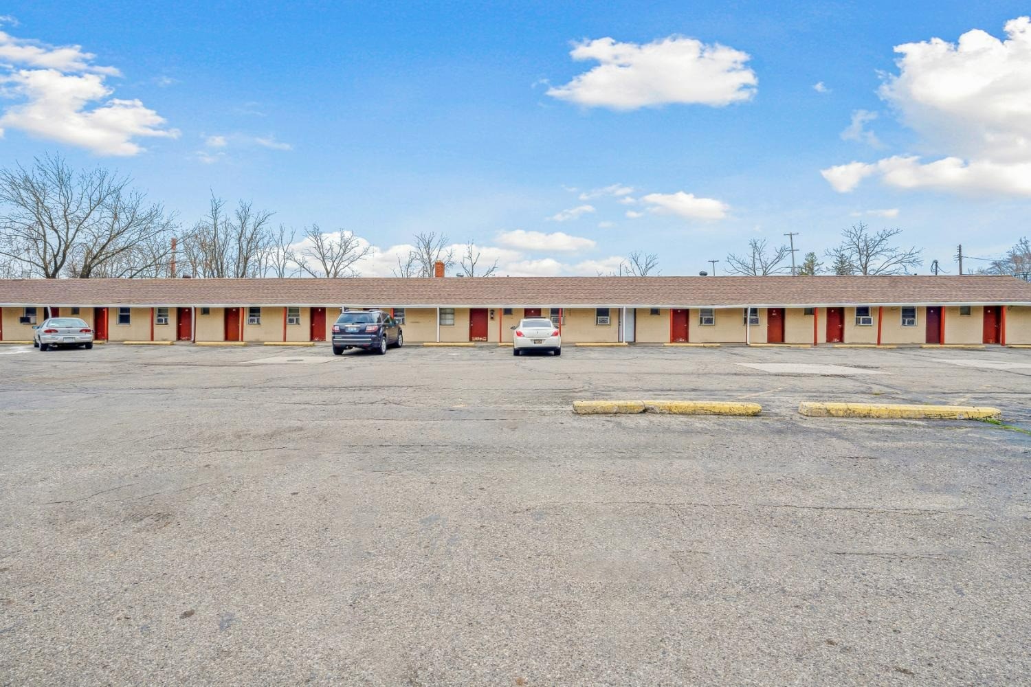 Flint Motel by OYO MI Near I-475 21/70