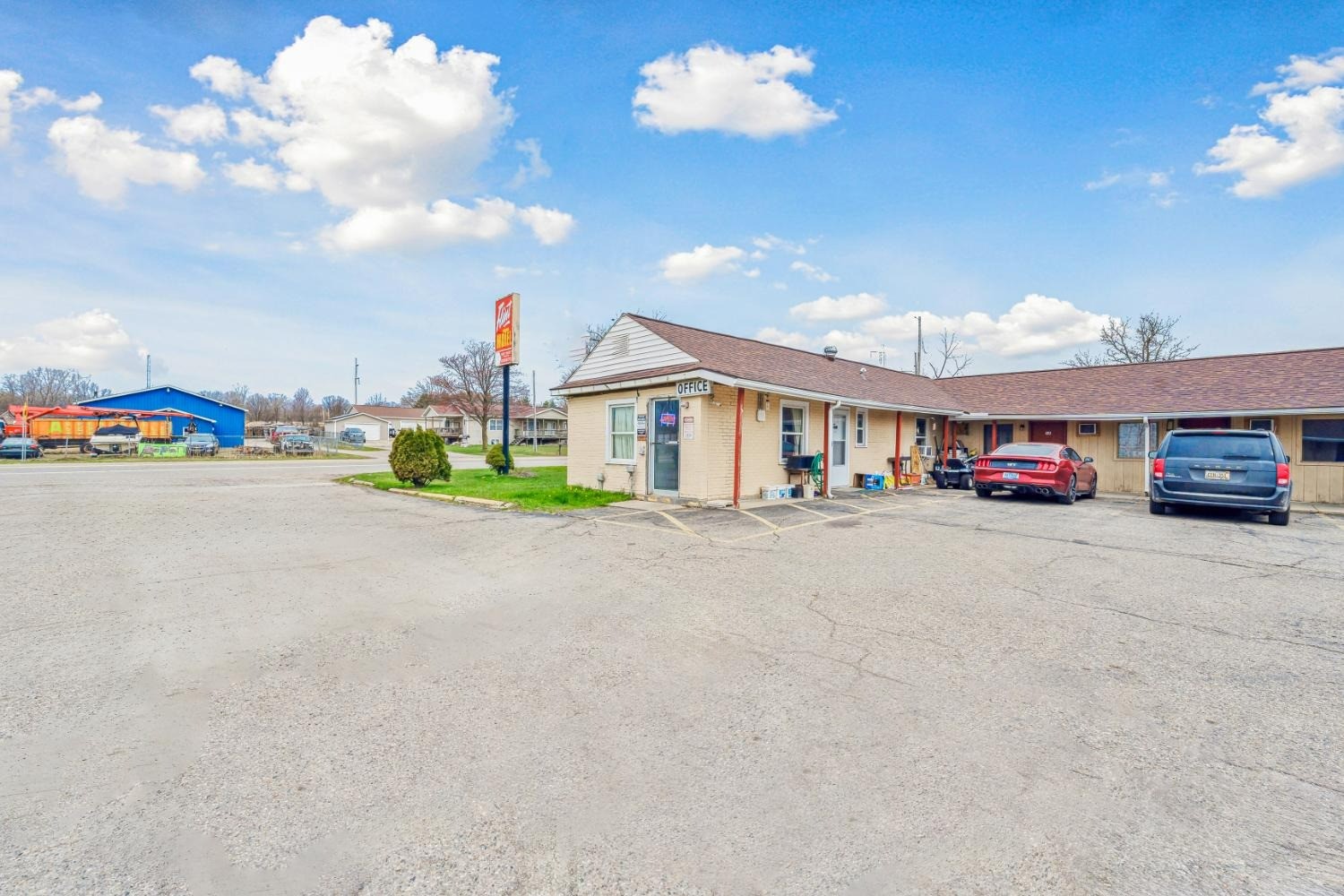 Flint Motel by OYO MI Near I-475 7/70