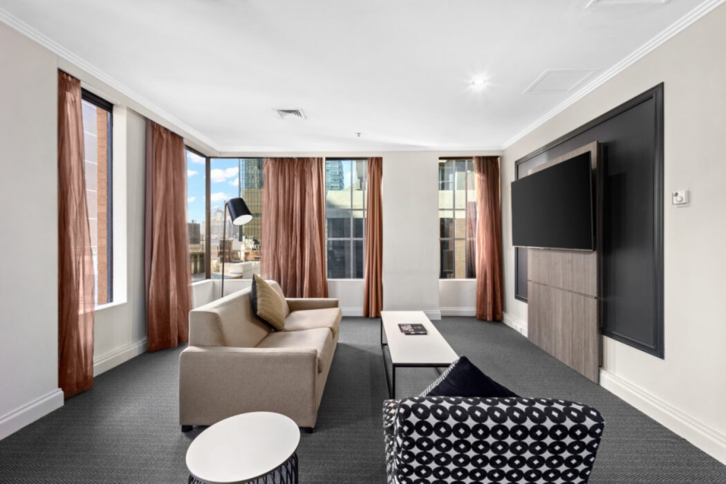 Melbourne City Suites 15/50