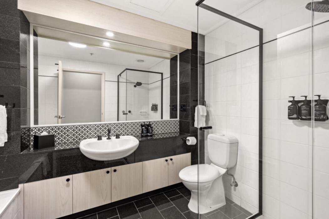 Melbourne City Suites 21/50