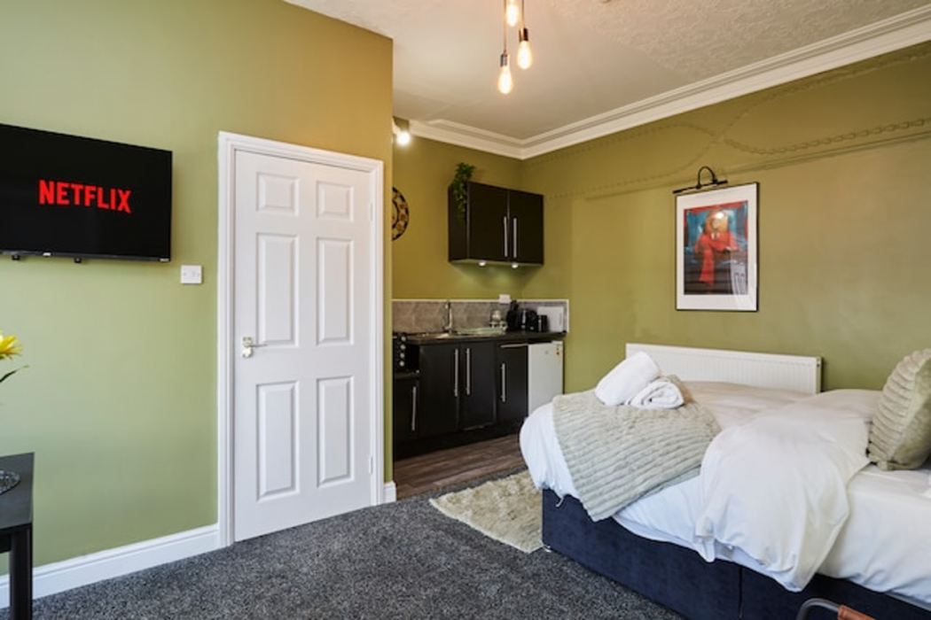 BV Aparthotel Huddersfield Ideal for Business & Leisure Stays 7/37