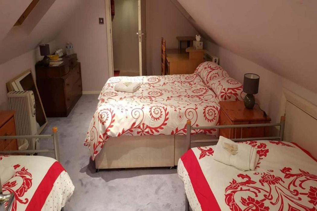 OYO Guest House Ellipse 10/60
