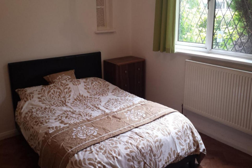 OYO Guest House Ellipse 16/60