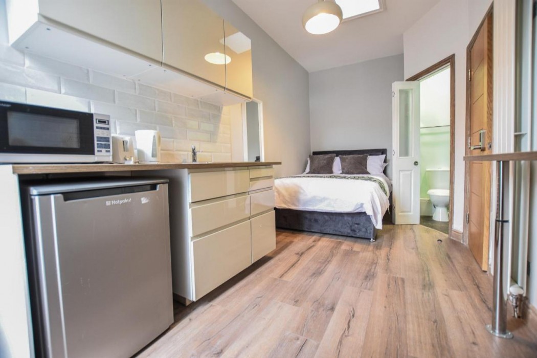 OYO Regency Guest House Manchester North 13/43