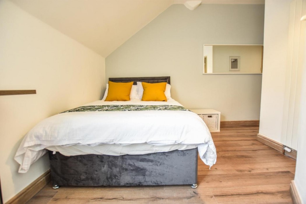 OYO Regency Guest House Manchester North 8/43