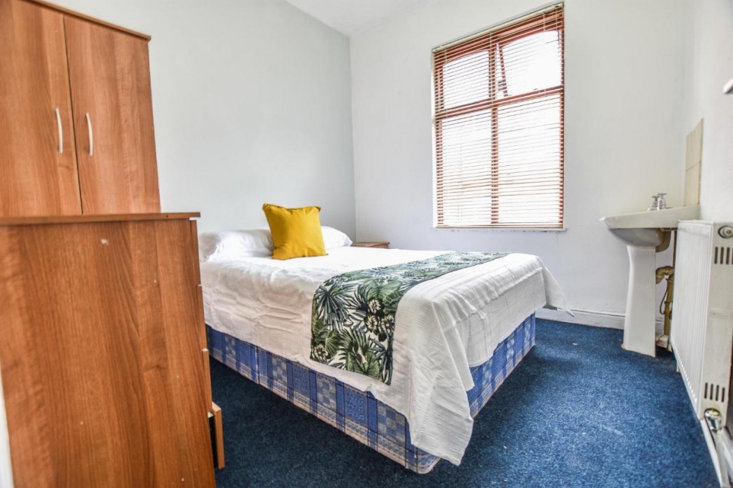 OYO Regency Guest House Manchester North 18/43